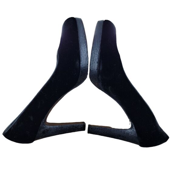 Stuart Weitzman Platform Pumps Size 8 1/2 N Black Velvet Fux Croc 4" Heel - Picture 7 of 11